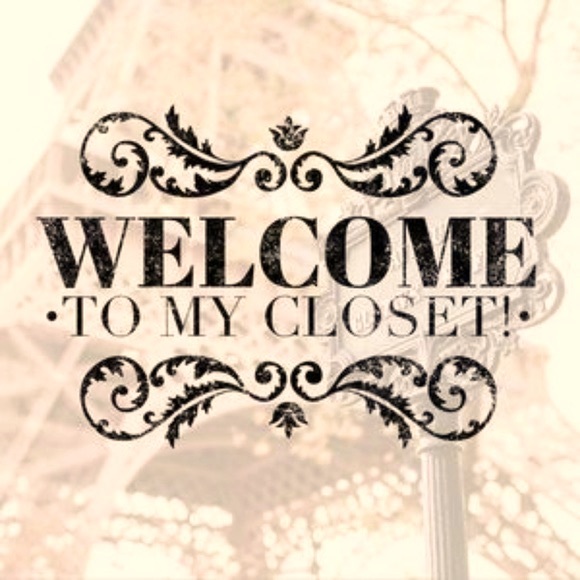 Meet the Posher Other - Meet your Posher, S. Nicole!